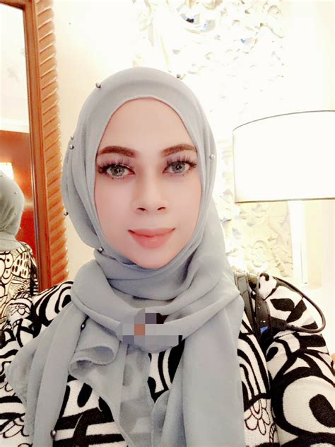 Terima kasih kerana mendoakan, katanya dalam nada teruja. Wanita Sebar Gambar Anak Datuk Seri Siti Nurhaliza Mahu ...