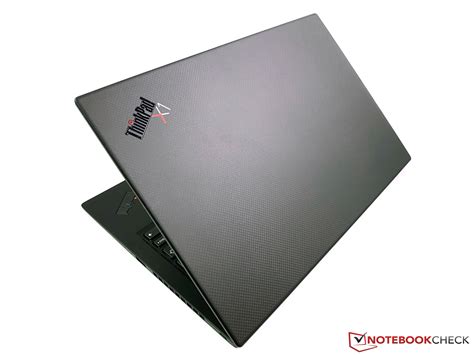 The current model list contains three lines of laptops: Lenovo ThinkPad X1 Carbon 2020: Das 4K-Display hat ...