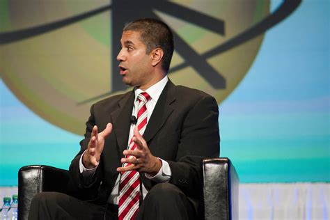 Fcc Chairman Says His Agency Wont Review Atandts Time Warner Purchase Engadget