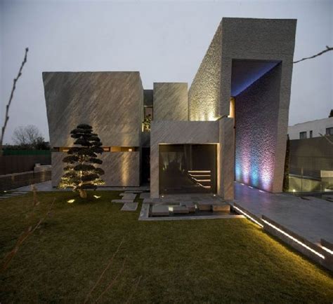 This Comfort And Design Excellence Of House In Madrid Spain A Cero