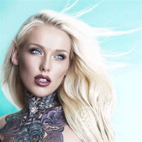 Jobbiecrews Hot Honey Of The Week Welsh Tattoo Model Lady Lauren Brock