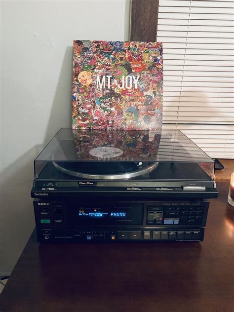 Just getting started - all this on Craigslist for less than $100 : r/vinyl