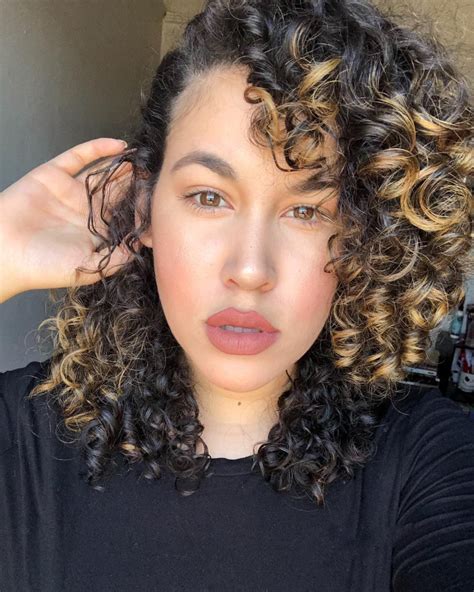 20 Photos Of Type 3b Curly Hair