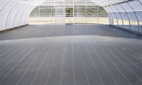 Floors can be made of concrete, stone slabs, brick, sand or even dirt. Flooring For Greenhouse - Walesfootprint.org ...