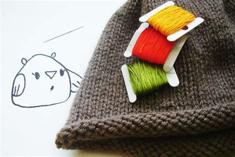 Jun 30, 2020 · the example in this tutorial uses perle cotton, but you can embroider a bullion rose with standard embroidery floss, crewel yarn, silk ribbon—try whatever you have on hand and see how it looks. Pimp Stitch : Tutorial Monday :: Embroidery On Knitting