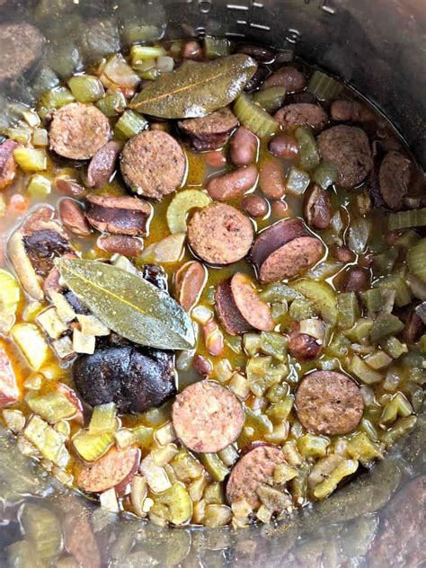 While costa rican cuisine is full of robust, fresh flavors, the heat level (at least, in the dishes i've tasted) tends to be mild. Instant Pot New Orleans Red Beans and Rice with {VIDEO} is an authentic quick and easy one-pot ...