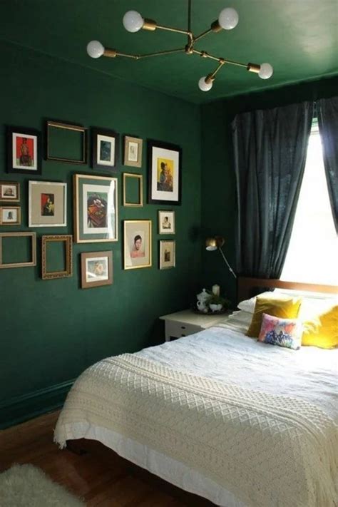 5 Emerald Green Bedroom Ideas To Inspire You