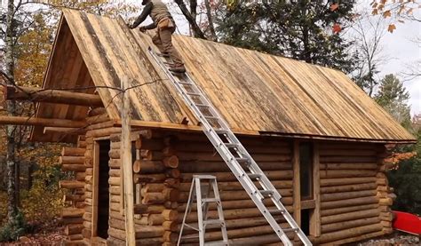 Man Builds Log Cabin In Woods By Hand In Amazing Time Lapse Video