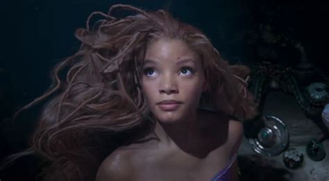 ‘the little mermaid trailer halle bailey sings her heart out in breathtaking new look at