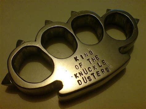 Weaponcollectors Knuckle Duster And Weapon Blog King Of The Knuckle