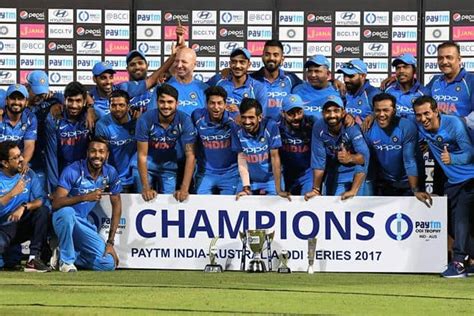 India Vs Australia 2017 5th Odi Highlights Rohit Sharmas Ton Guides