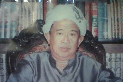 Habib muhammad rizieq bin hussein shihab, lc., m.a., atau yang lebih akrab disapa habib rizieq (lahir di jakarta, 24 agustus 1965; Biodata Habib Raihan - Namanya habib raihan bin said al ...