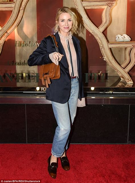 Naomi Watts Rocks Business Chic With A Quirky Twist In New York Daily