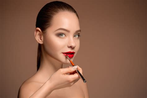 7 Nuevas Tendencias De Maquillaje De Labios Tumakeup Tu Escuela De
