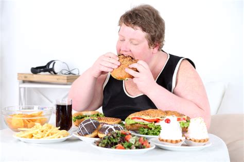Prevent Overeating Try These Tips Maxfitnesstoday