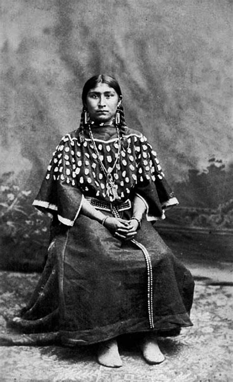 Shoshoni Woman Eous 1872 Native American Dress Native American Women Native American Peoples