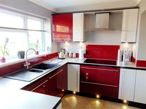 Unfortunately, we are being told that most of the high gloss cabinets come from italy and have a long lead time. 3 Red Kitchens, 3 Different Ways all from Premier Kitchens ...