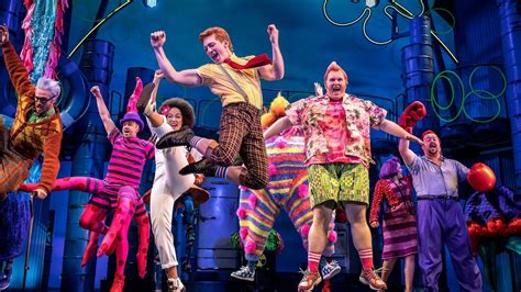 Spongebob Squarepants Now Swims With The Broadway Sharks Chicago