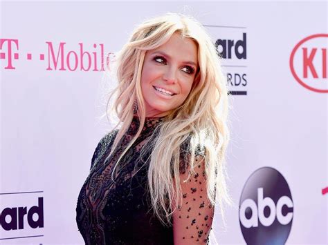 Britneys Dad Under Fbi Probe For Bugging Popstars Bedroom Amid Legal