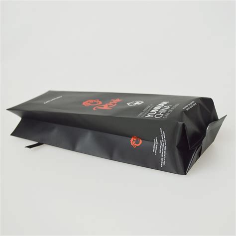 Featured with the strong water resistance and a unique valve, it finds wide applications in the packaging industry to store the products orderly. Side gusset flat bottom custom printed drip coffee bean ...