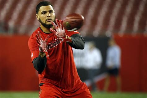 Mike Evans Sits During National Anthem To Protest Donald Trumps Election