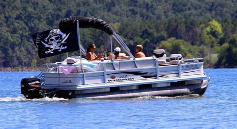 The Average Pontoon Boat Speed With 20 Examples Boating Republic