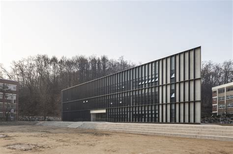 Gallery Of Dh Triangle School Nameless Architecture 1