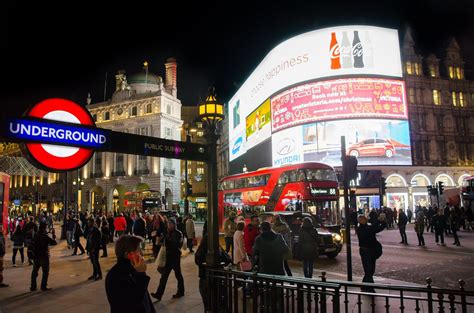 Piccadilly Circus London Love To Eat And Travel