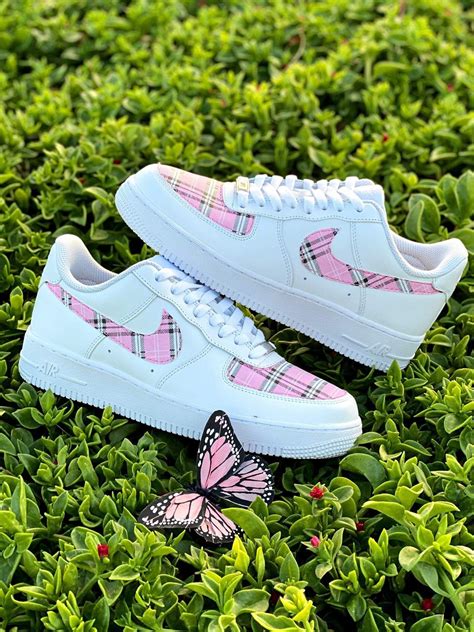 Pink Plaid Af1 In 2021 All Nike Shoes Cute Nike Shoes Nike Air Shoes
