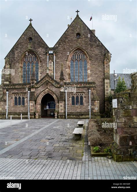 The Priory Church Of St Mary Abergavenny Is A Church In The Centre Of