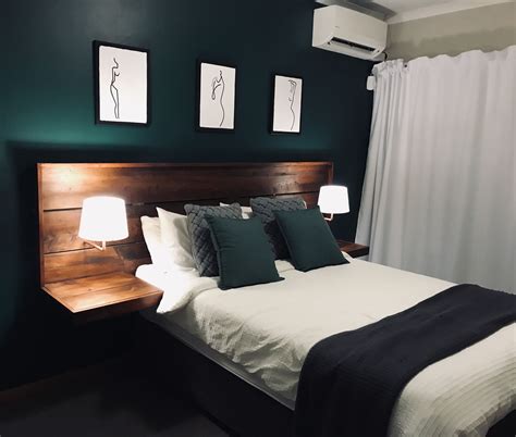 Emerald Green Feature Wall In The Bedroom Green Master