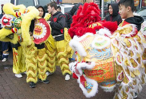 We have already checked if the download link is safe. Chinese Lion Dancers' Costumes are Unique, Diverse and ...