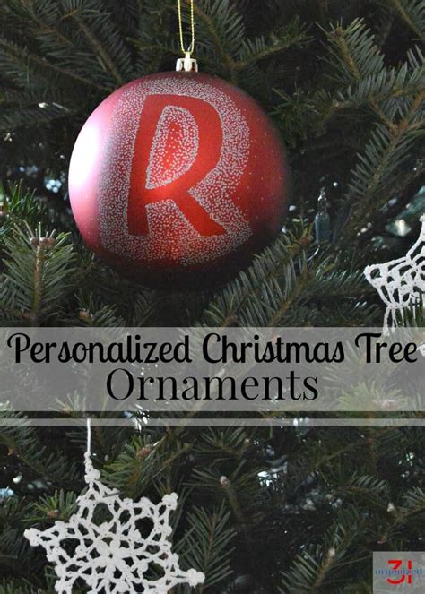How to decorate Christmas Tree using non traditional ornaments