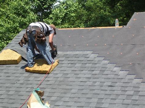 Then, begin nailing the shingles to the roof, working in rows and starting at the edge of the roof. How to Shingle a Gambrel Roof - Family Health & Wellness