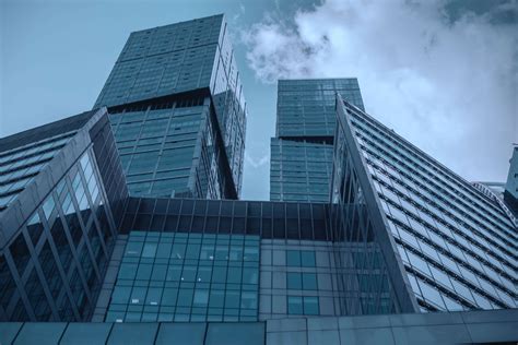3840x2296 Architecture Blue Clouds Glass High Rise Offices