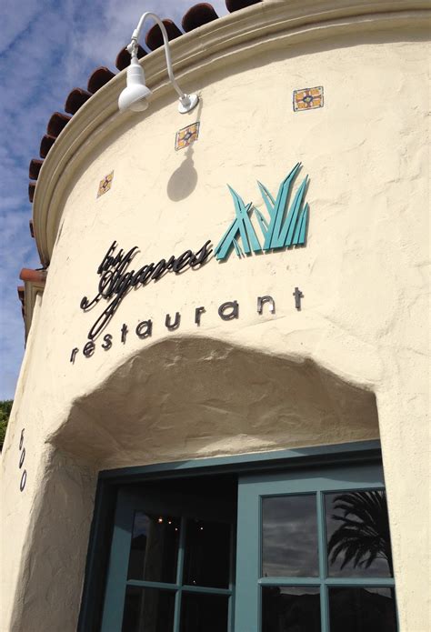 Los agaves is a rare standout amongst the countless mexican restaurants in santa barbara and southern california at large. TASTE OF HAWAII: LOS AGAVES RESTAURANT - SANTA BARBARA, CA