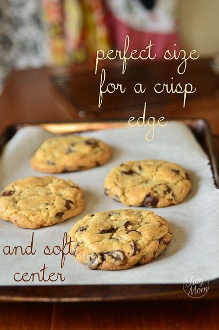 Check out this recipe for perfect chocolate chip cookies from delish.com. The Best Chocolate Chip Cookie Recipe | New York Times Chocolate Chip Cookie