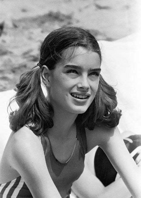 How can someone be that good looking while being a complete slob? Brooke Shields Pretty Baby Photography / BROOKE SHIELDS ...