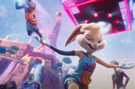 watch lebron recreates iconic dunk with lola bunny in space jam 2 trailer abs cbn news