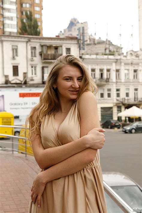 Russian Babe Regan Budimir Sexy On The Streets The Boobs Blog