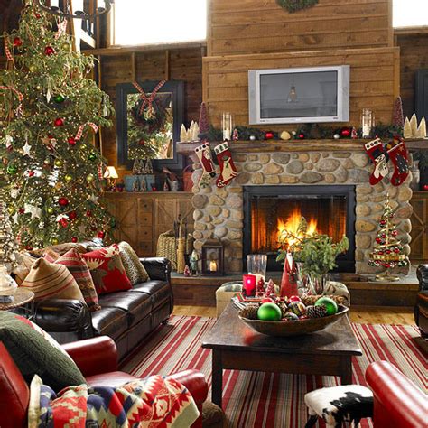 25 Christmas Living Room Design Ideas