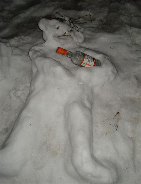 Drunk Snowmen 30 Pics
