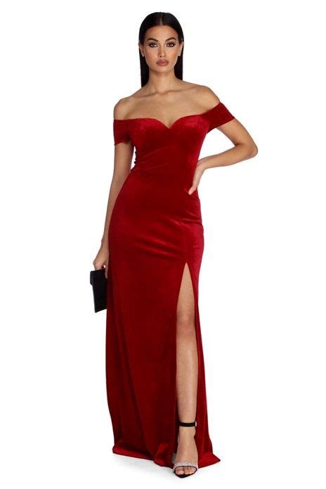 Stun In Classically Elegant Velvet As You Wow In Our Addison Dress She
