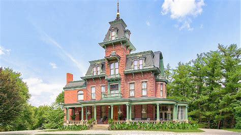 How A Pittsburgh Mansion Was Painstakingly Restored To Its Former