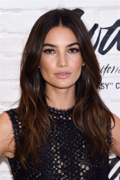 The 13 Best Hairstyles For Square Faces Square Face Hairstyles