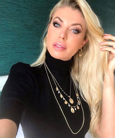 brazilian model caroline bittencourt 37 drowns at sea during storm carmon report