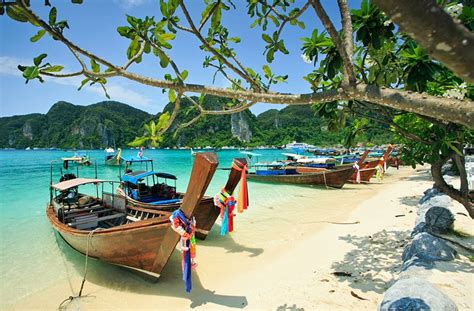 20 Best Tropical Vacations Attractive Scenes
