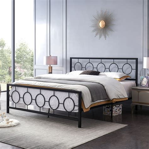 Noble House Ewelina Modern King Size Iron Geometric Low Profile Bed