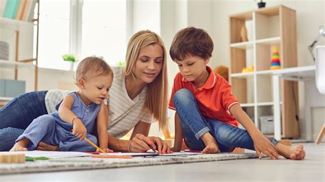 How to Show Babysitting Experience on Your Resume [+ Template] | Enhancv