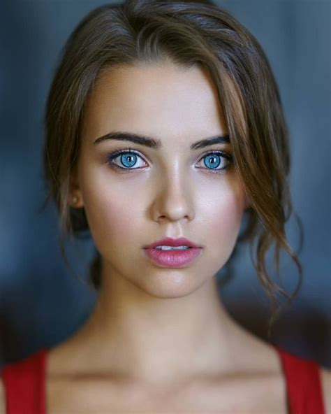 Top Most Gorgeous Blue Eyed Girls Wallpapers Pics Top Ranker